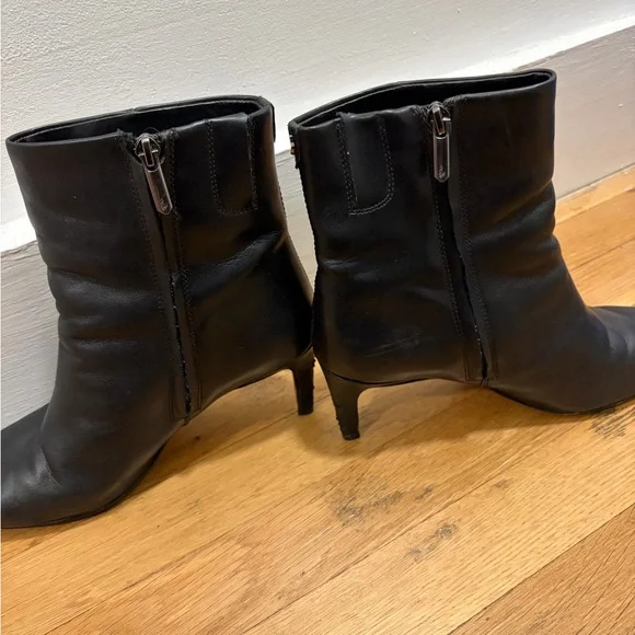 Sam Edelman Booties - Picture 2 of 7